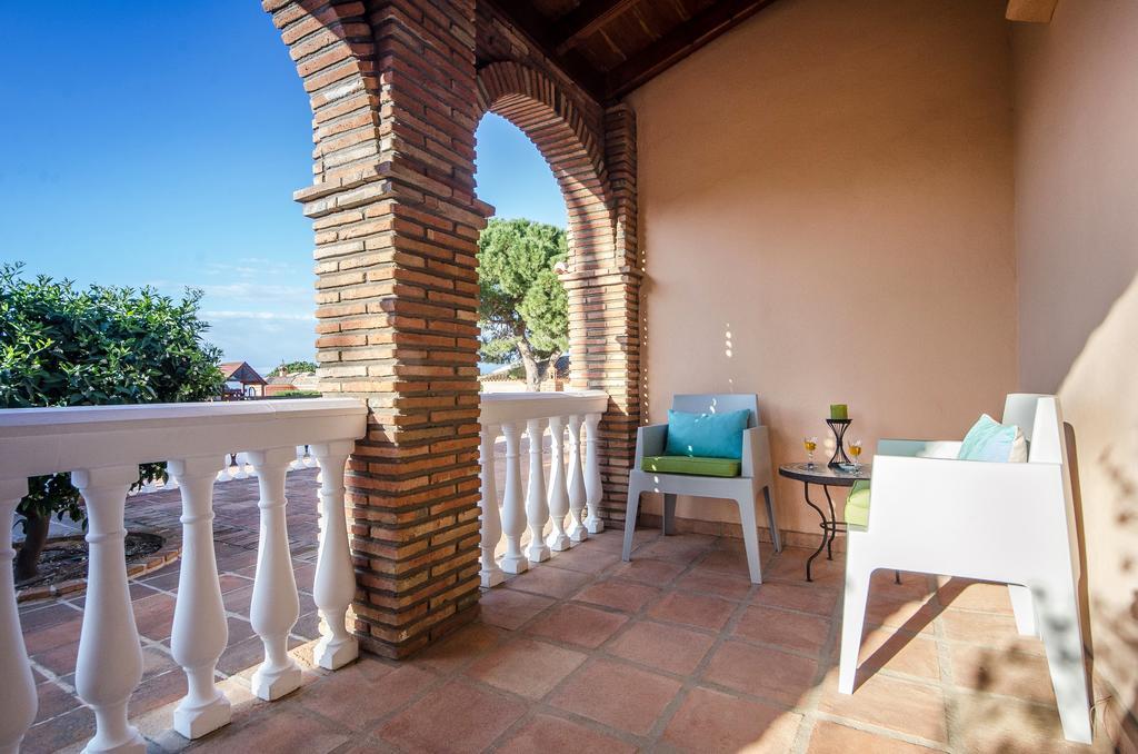 Villa Conmigo Bed & Breakfast Alhaurin de la Torre Exterior photo