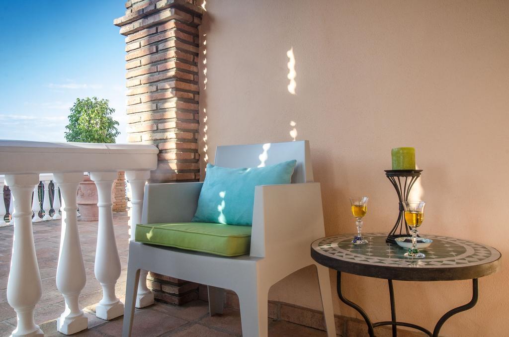 Villa Conmigo Bed & Breakfast Alhaurin de la Torre Exterior photo