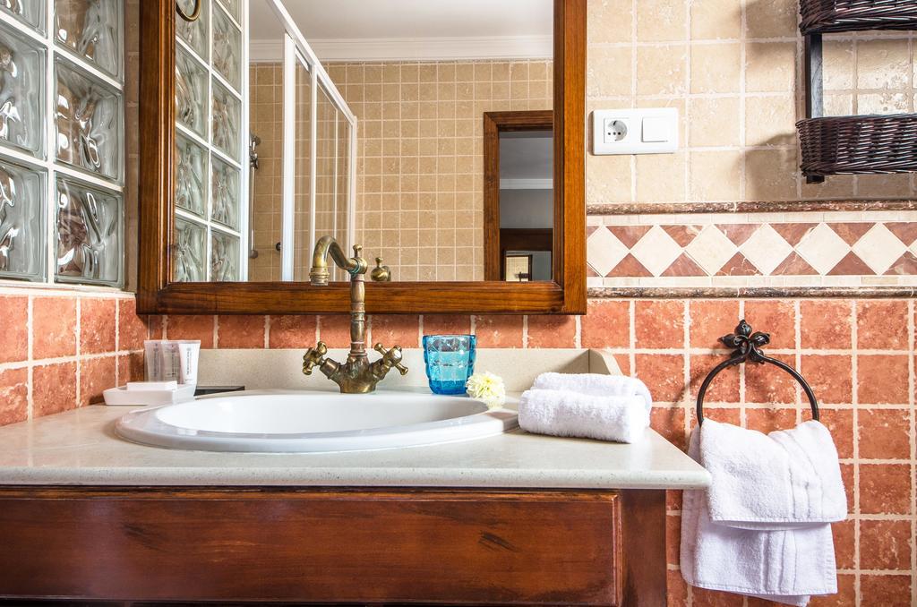 Villa Conmigo Bed & Breakfast Alhaurin de la Torre Exterior photo