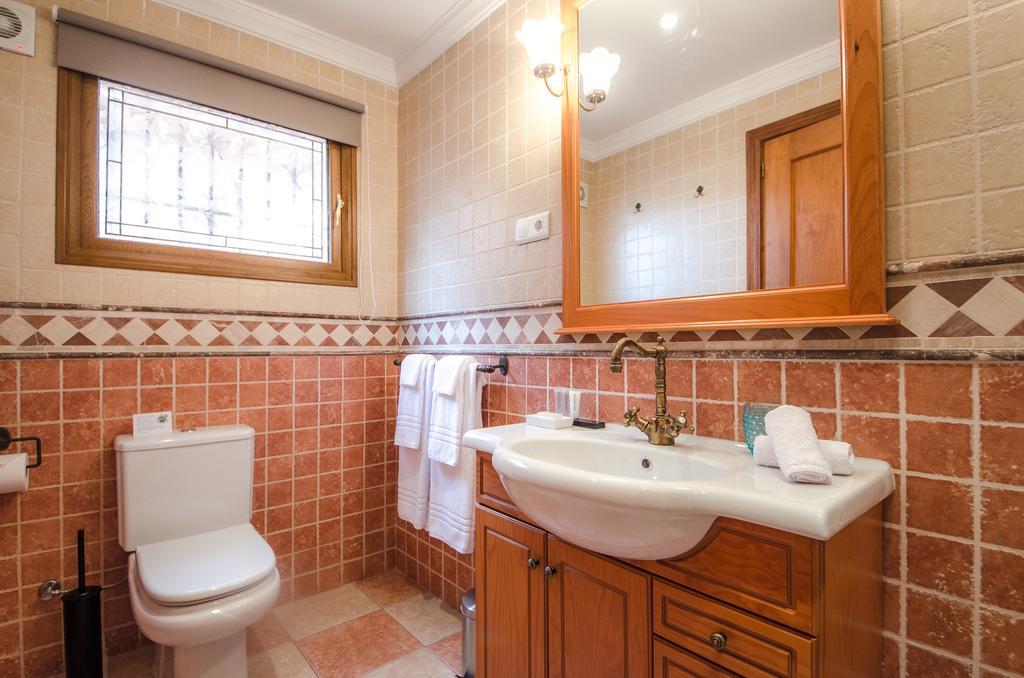 Villa Conmigo Bed & Breakfast Alhaurin de la Torre Exterior photo